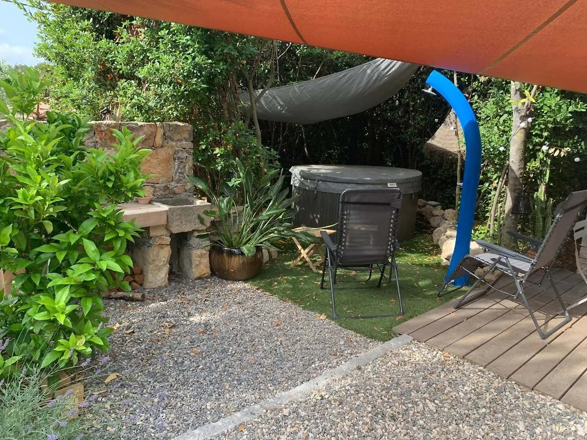 Villa Cabanon à Sanary-sur-Mer 0*,